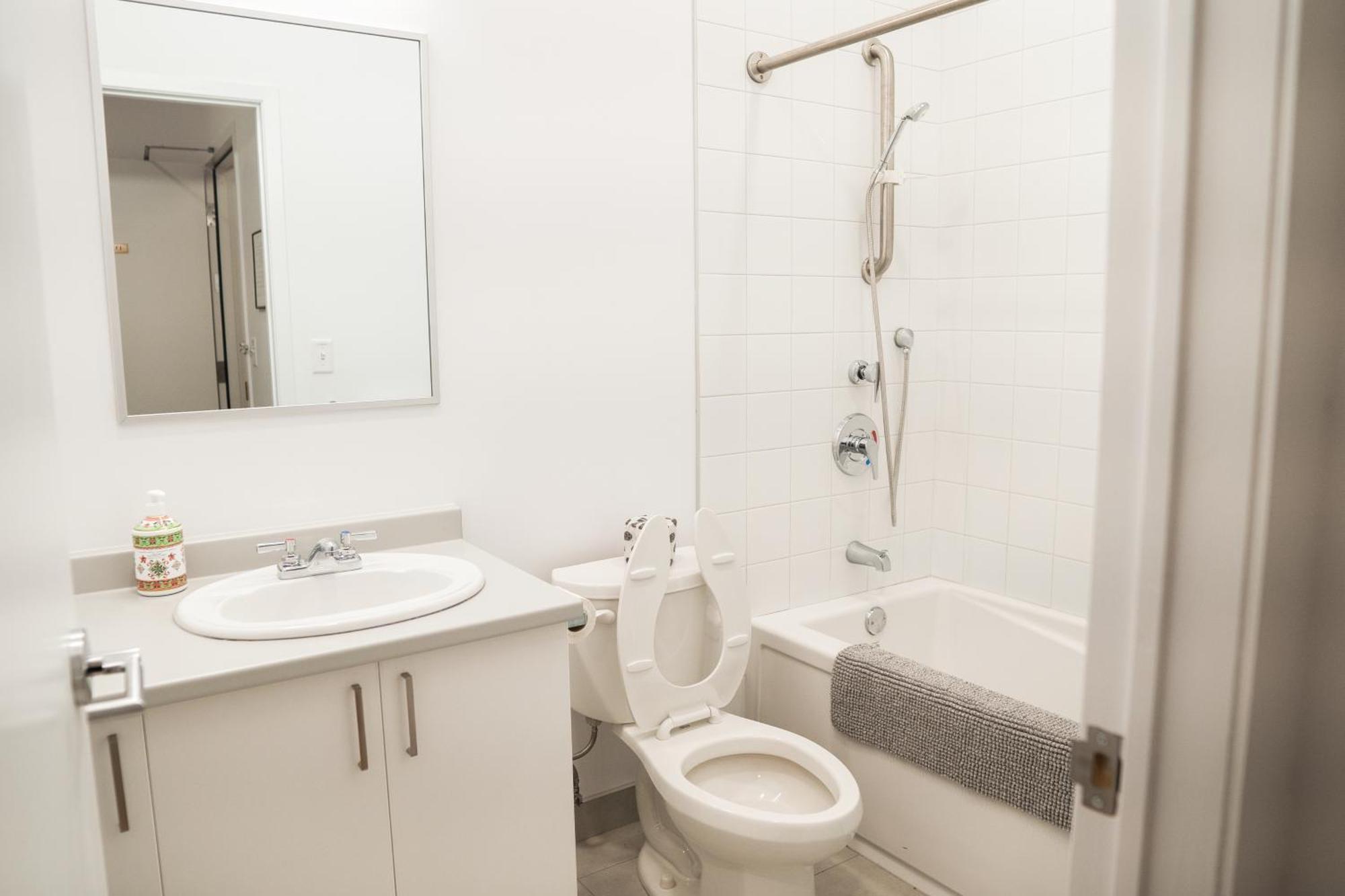 Auberge De Jeunesse Des Balcons Baie-Saint-Paul Room photo